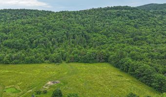 34 Cricket Ln, Sebago, ME 04029