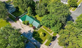 1320 STATE St, Algoma, WI 54201