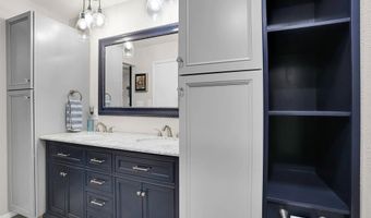 605 Comanche Trl, Altus, OK 73521