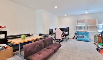 712 N Ethan Way, Anaheim, CA 92805