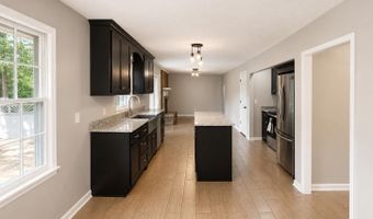 3912 LEE Dr, Anniston, AL 36207