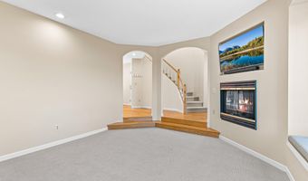 581 Scenic Dr, Ashland, OR 97520