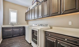 5733 Logan Heights Ct, Las Vegas, NV 89135