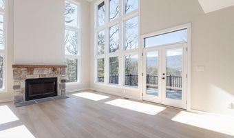 88 MALLARD Dr, Basye, VA 22810