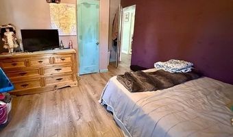 5620 SUNSET Dr, Cheyenne, WY 82001