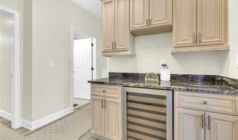 216 Adams Pointe Blvd 8, Adams Twp., PA 16046