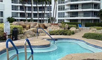 19195 NE 36th Ct 402, Aventura, FL 33180