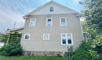 2016 13th St SW, Akron, OH 44314