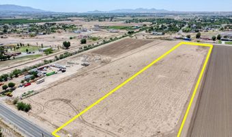 7036 Mcnutt Rd, Anthony, NM 88021