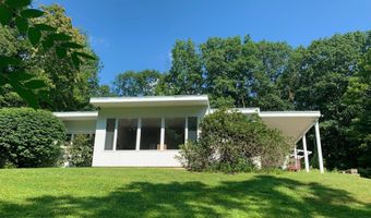 525 Munger Ln, Bethlehem, CT 06751