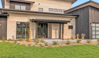 33 Leachman Ln, Bozeman, MT 59718