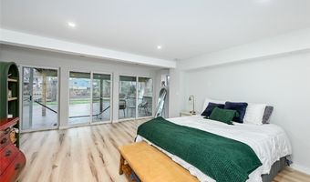 4135 State Park Dr, Akron, OH 44319