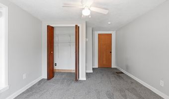 220 Diamond St, Ashland, OH 44805