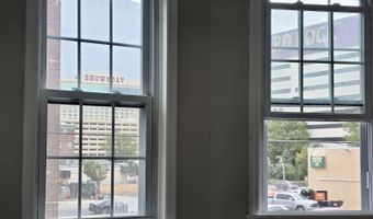 42 S MANSION Ave, Atlantic City, NJ 08401
