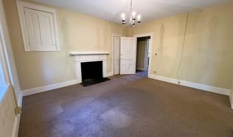 8 Crosby St, Augusta, ME 04330