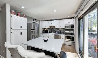8710 Maple View Dr, Indianapolis, IN 46217