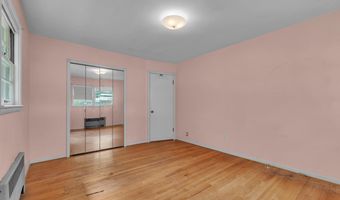 6 Ruthven Pl, Ann Arbor, MI 48104