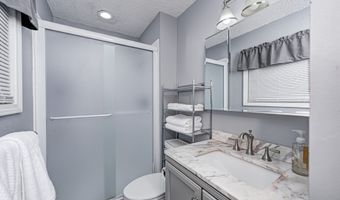 8710 Maple View Dr, Indianapolis, IN 46217