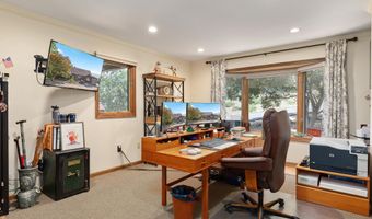 417 MALLARD Dr, Basye, VA 22810