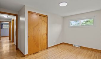 87 Imperial Dr, Amherst, NY 14226