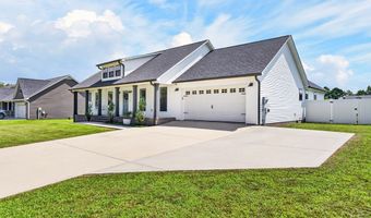 6715 Parwood Dr, Baxter, TN 38544