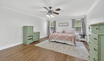 82 Drury Ln, Albertville, AL 35950