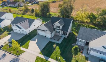 5608 Allerton Dr, Ames, IA 50014