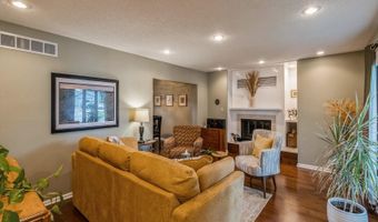 3411 Madison Ct, Ames, IA 50010