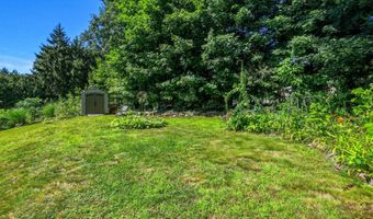 40 Vantana Dr, Bristol, CT 06010