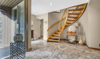 99 Holly Ln, Bayville, NJ 08721