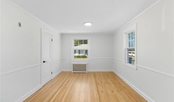 136 Frankfort St, Cranston, RI 02910