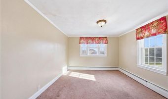 112 Clay St, Central Falls, RI 02863