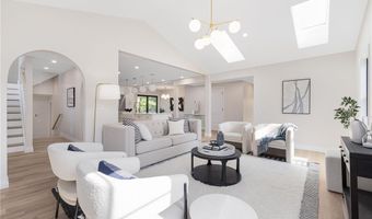 91 Carr Ln, Jamestown, RI 02835