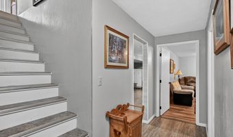 1424 Ash St, Alexandria, MN 56308