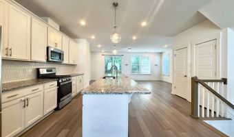 1800 Stroup St, Apex, NC 27502