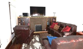 2083 17th St SW, Akron, OH 44314