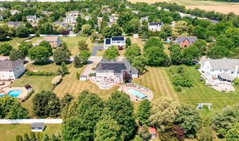 9 Denise Dr, Allentown, NJ 08501