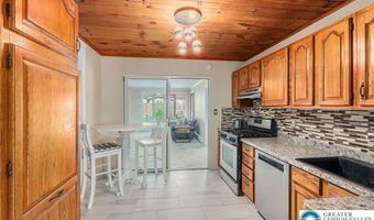 2803 Diamond Ave, Allentown, PA 18103