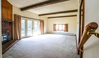 1215 NE 24th Ave, Aberdeen, SD 57401