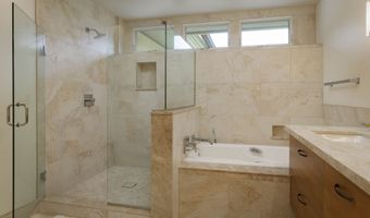 68-1375 PAUOA Rd F2, Kamuela, HI 96743