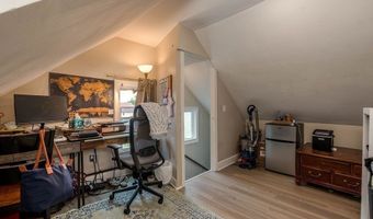 40 Falmouth St, Attleboro, MA 02703