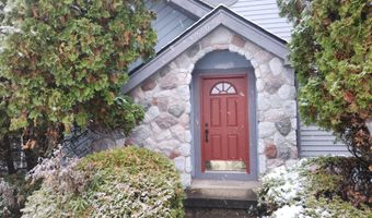 1660 Pond Shore Dr, Ann Arbor, MI 48108