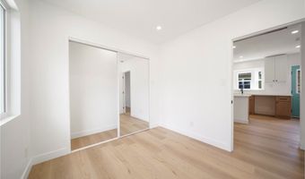 805 S Poinsettia Ave, Compton, CA 90221