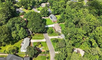 184 Cold Creek Dr, Alpharetta, GA 30009