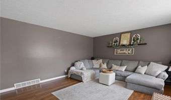 46785 Middle Ridge Rd, Amherst, OH 44001