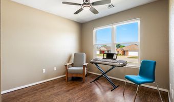 819 Tunbridge Dr, Bentonville, AR 72712