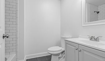 813 PINE CREEK Way, Abingdon, MD 21009