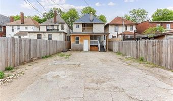 5839 McMillan St, Allen Park, MI 48209