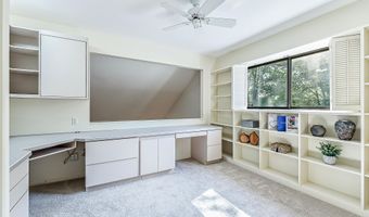 22 Haverhill Ct, Ann Arbor, MI 48105