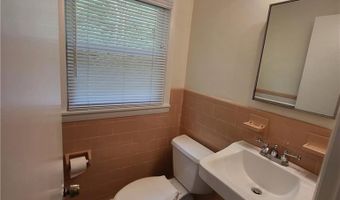 72 Blueberry Dr, East Greenwich, RI 02818